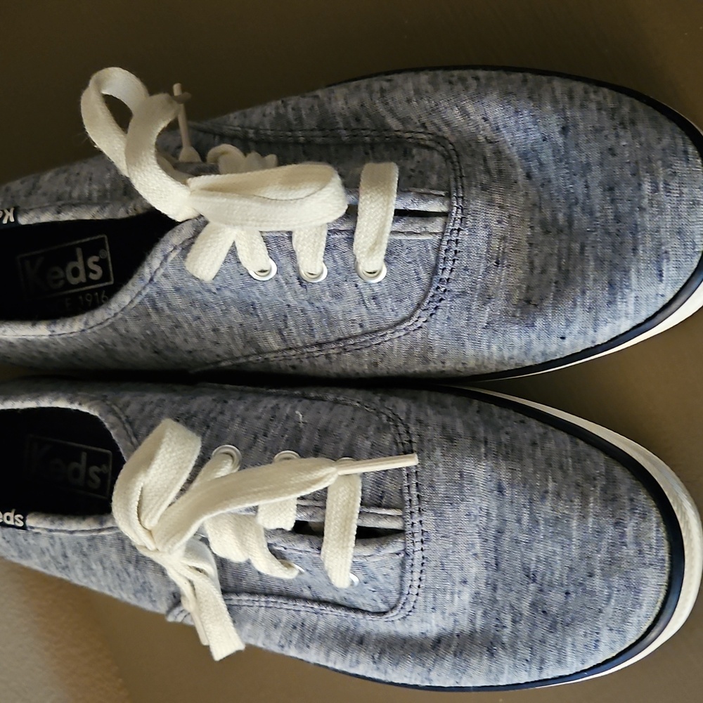 KEDS BLUE LOW TOP SNEAKERS NEW sz 7.5